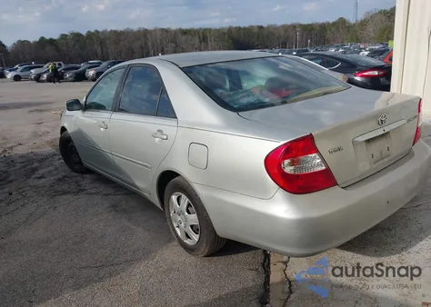 2003 Toyota Camry Xle z USA, uszkodzony, nr VIN 4T1BE32K53U762615
